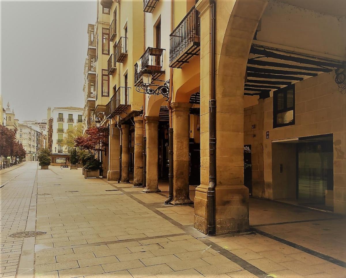 En El Centro Historico, Con El Encanto De Portales Logroño